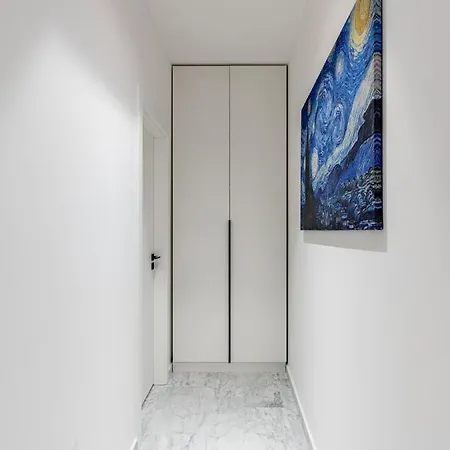 Park Herastrau 2 Luxury Bedroom Apartment